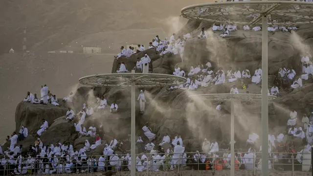 Jemaah Haji Wukuf di Arafah