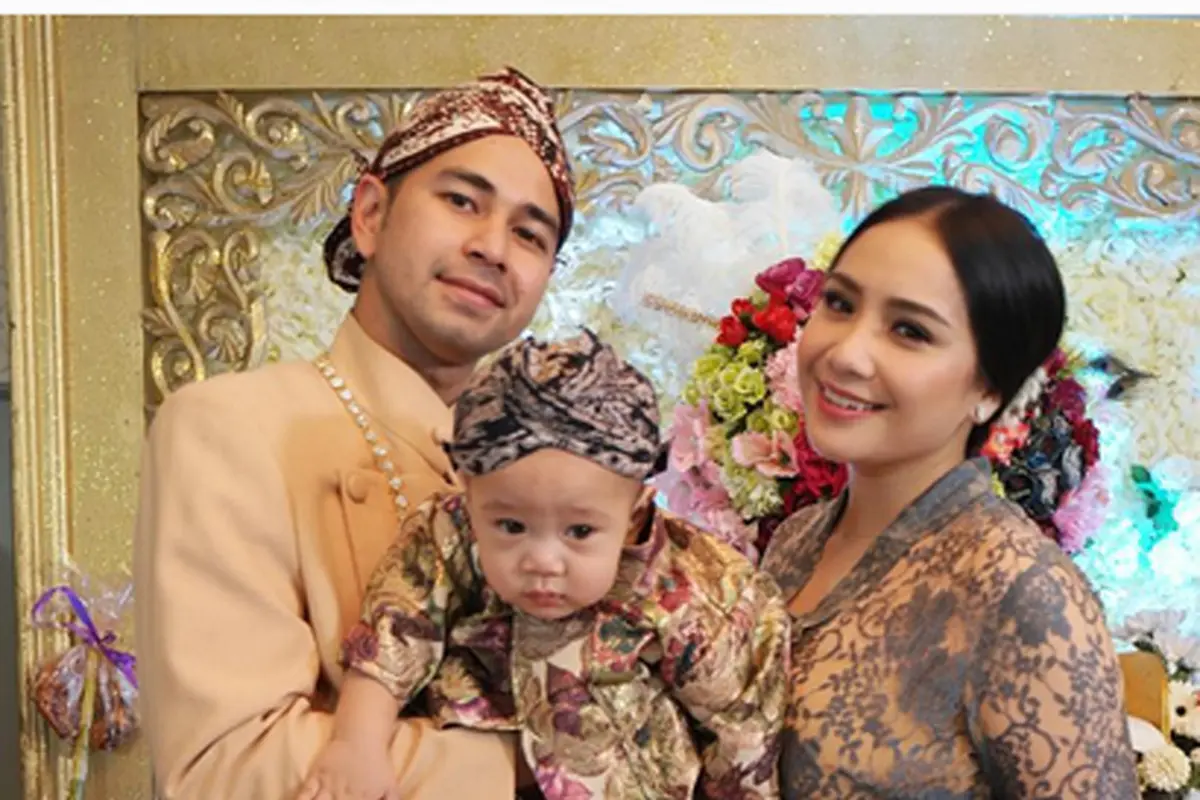 [Bintang] Raffi Ahmad - Nagita Slavina - Rafathar