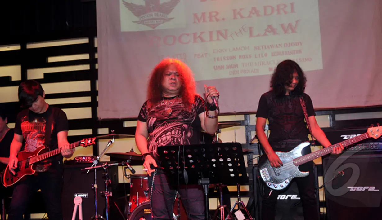 Doddy Katamsi saat tampil di acara Rockin The Law, Jakarta, Sabtu (21/2/2015). Acara ini sebagai bentuk dukungan kepada KPK (Liputan6.com/Johan Tallo).