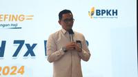 Kepala Badan Pelaksana Badan Pengelola Keuangan Haji (BPKH) Fadlul Imansya memberikan nilai tambah kepada jemaah haji dengan menyalurkan distribusi nilai manfaat tahap pertama tahun 2025. (Tim Humas BPKH)