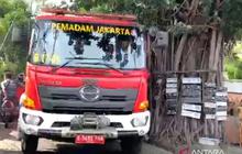 Gulkarmat Jakbar Uji Akses Jalur Pemadaman di Permukiman Padat Penduduk, Antisipasi Kebakaran