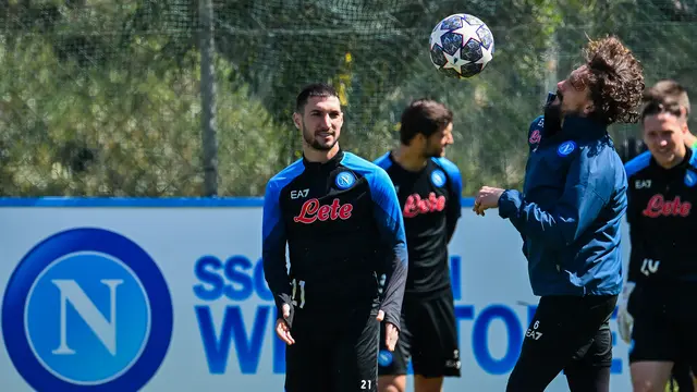Latihan Napoli Jelang Vs AC Milan di Perempat Final Liga Champions