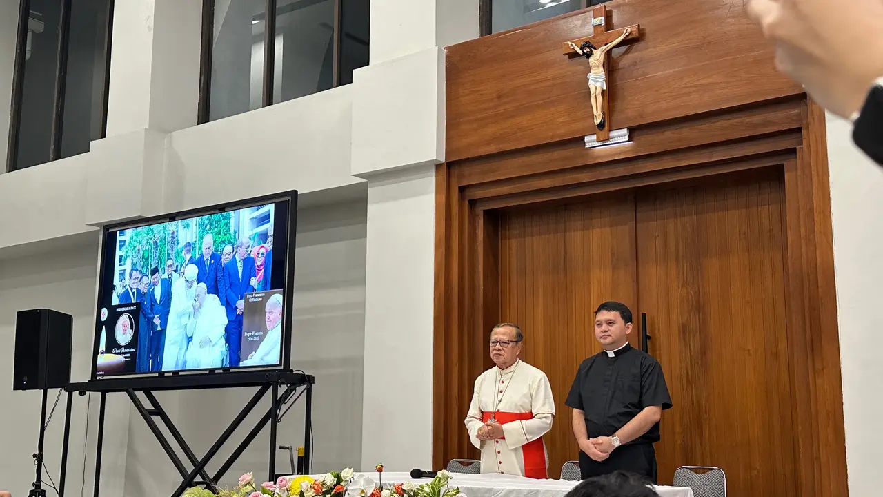 Gereja Katedral Jakarta menyampaikan duka mendalam atas wafatnya Pemimpin Umat Katolik Paus Fransiskus.
