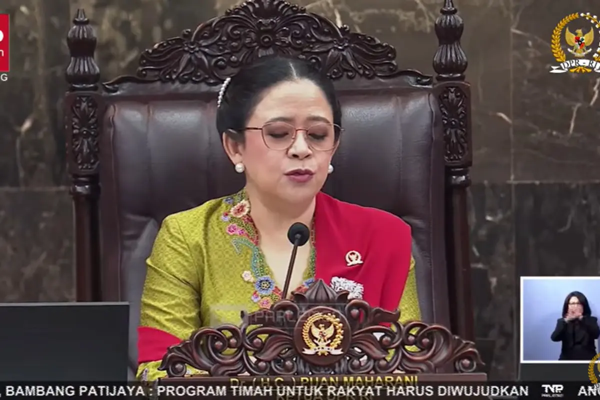 Ketua DPR RI Puan Maharani pada Jumat (15/8/2025) di Jakarta, mengatakan bahwa kedaulatan bukan hanya soal menjaga batas wilayah negara, tetapi juga memastikan kebijakan luar negeri dan ekonomi nasional ditentukan secara mandiri.