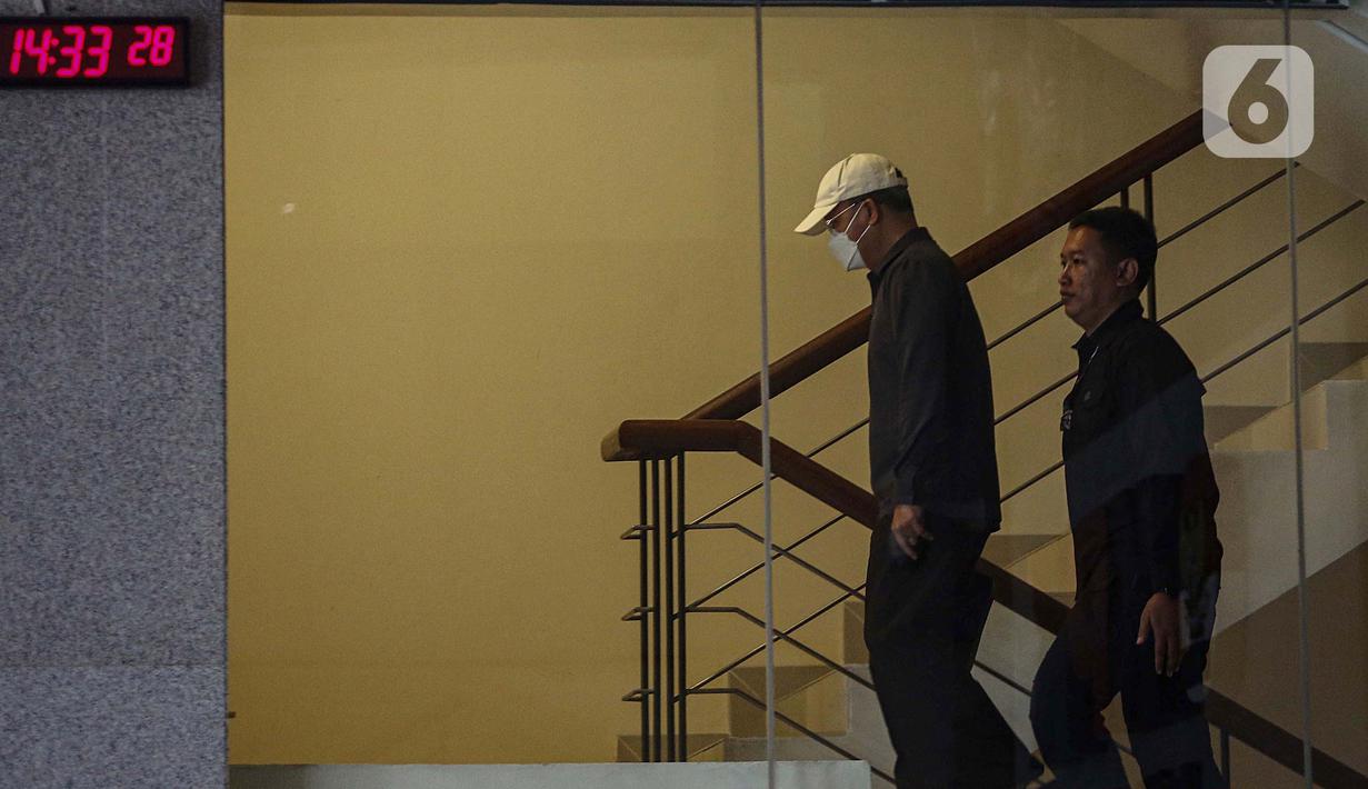 Dalam operasi ini, KPK juga menyita barang bukti berupa uang yang nominalnya hingga kini masih dalam proses penghitungan. (Liputan6.com/Angga Yuniar)