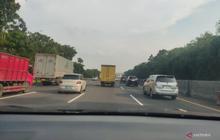 Lalu Lintas Tol Cikampek Ramai Lancar di Hari Pertama Mudik Lebaran