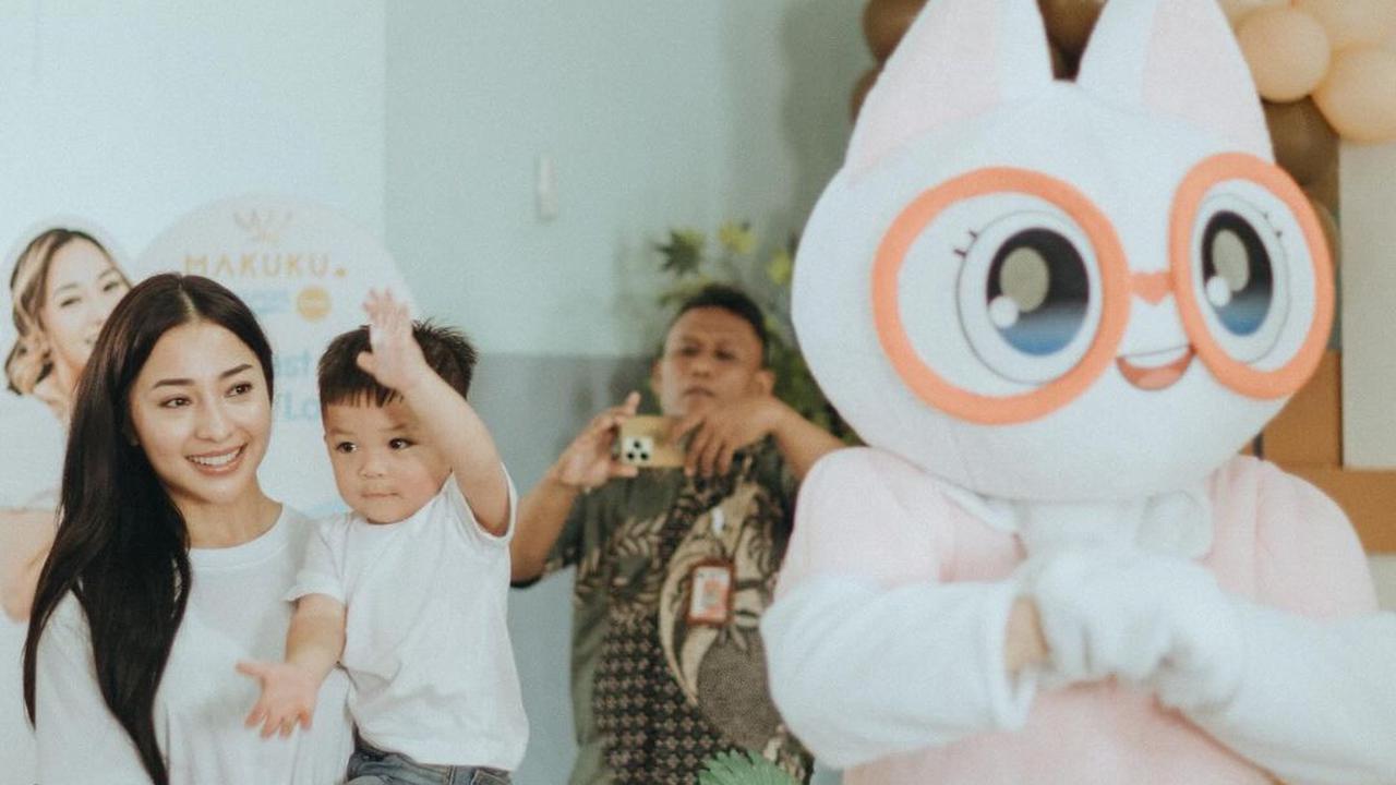 6 Potret Baby Issa Anak Nikita Willy Rayakan Ultah di Panti Asuhan, Penuh Kesan