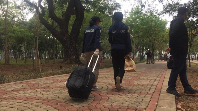 Olah TKP ledakan di Monas, Selasa (3/12/2019). (Liputan6.com/Ady Anugrahadi)