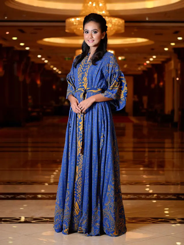 Model Baju Batik Lengan Kerut Modern Elegan