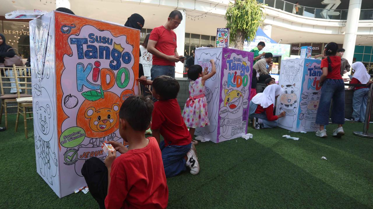 Kreativitas Anak Semarakkan Kegiatan Mewarnai Kemasan Susu