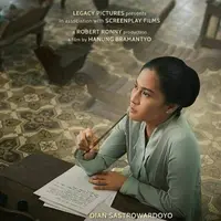 Dian Sastrowardoyo dalam poster film Kartini. (Instagram/therealdisastr)