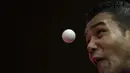 Petenis meja Nepal, Amar Lal Malla, berusaha membalikan bola saat melawan petenis meja Mongolia, Chinbat Erdenebayar, pada babak 64 besar Asian Games XVIII di JiExpo Kemayoran, Jakarta, Kamis (29/8/2018). (Bola.com/Vitalis Yogi Trisna)