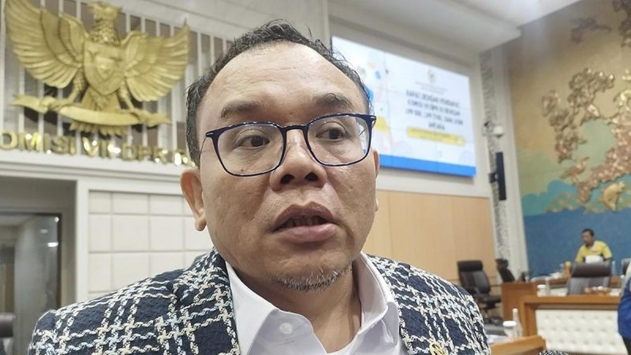 Ketua Komisi VII DPR Tegaskan Reshuffle Kabinet Prabowo Hak Prerogatif Presiden
