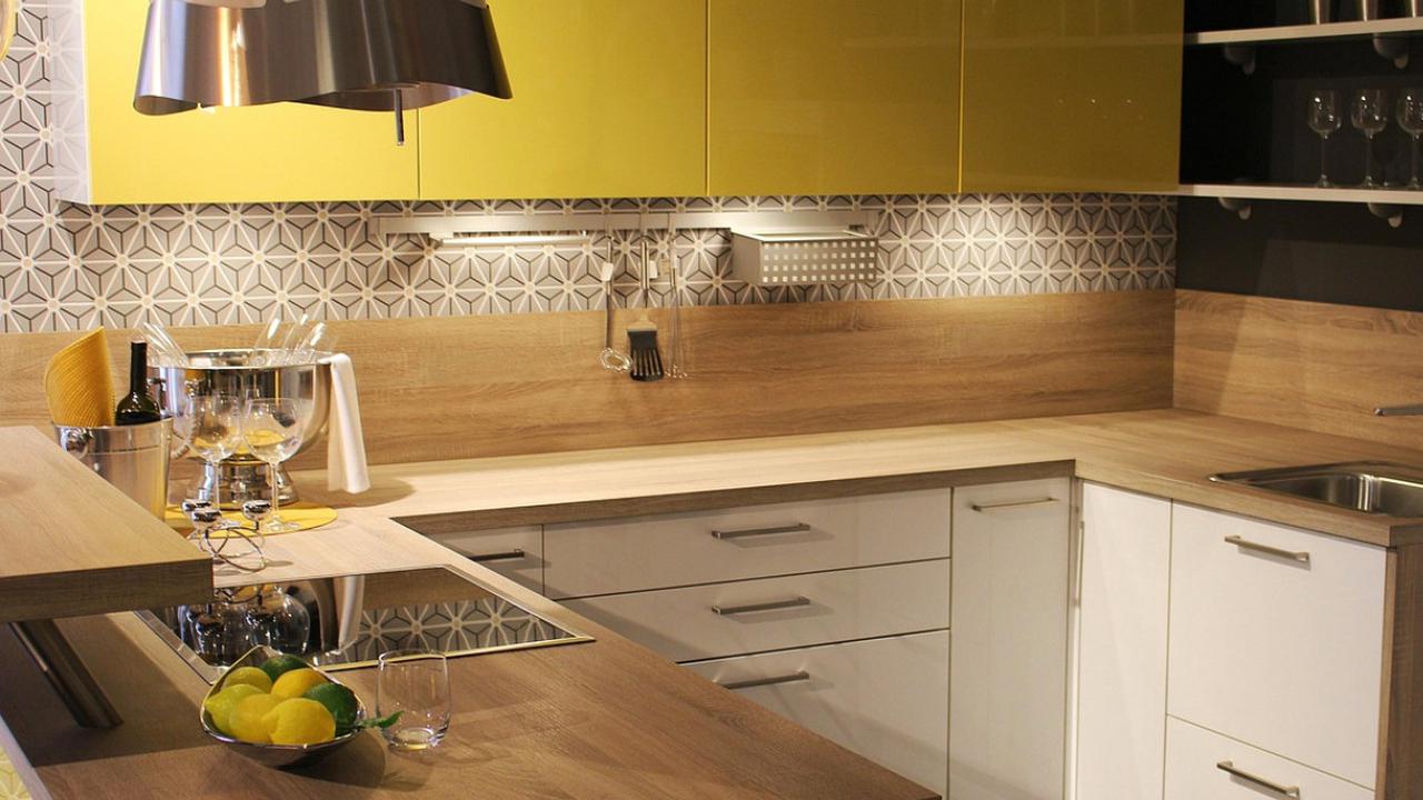 6 Cara Bikin Dapur Rumah Kecil Tetap Stylish dan Nyaman