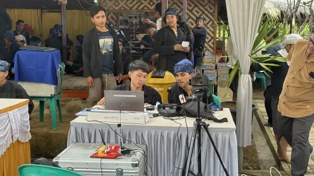 Perekaman e-KTP Masyarakat Baduy Dalam dan Luar