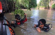 Basarnas Terjunkan Penyelam, Pencarian Anak Hilang di Sungai Way Pisang Terus Berlanjut