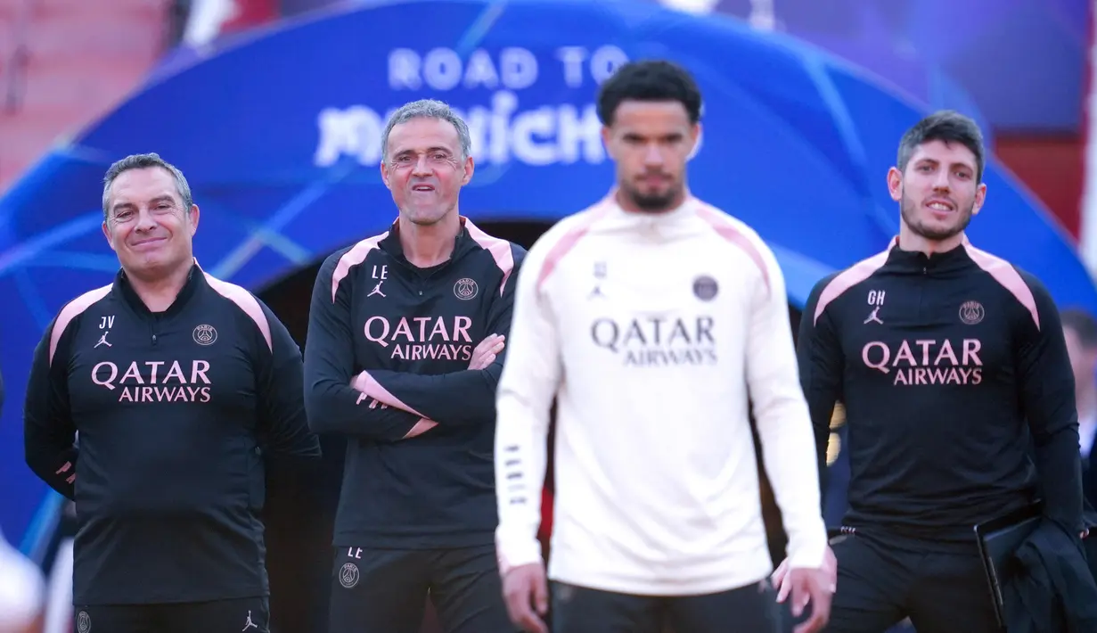 Duel panas antara Paris Saint-Germain (PSG) dan Arsenal akan tersaji di semifinal Liga Champions. Pertandingan pertama akan digelar di Emirates Stadium, Rabu (30/4/2025) dini hari WIB. (Adam Davy/PA via AP)  /PA via AP)