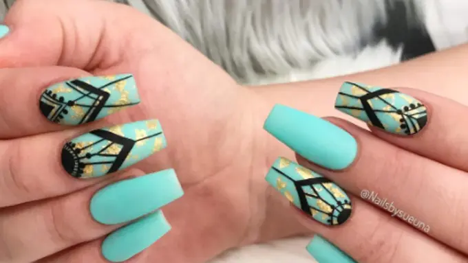 Nail Art yang Bikin Kamu Nggak Bisa Tidur Sebelum Coba