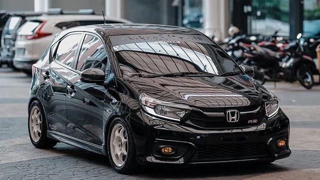 10 Potret Modifikasi Honda Brio, Hatchback Kecil Idola Anak SMA