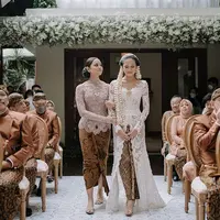 Prosesi Pernikahan Maudy Ayunda dan Jesse Choi. (foto: Instagram/maudyayunda)