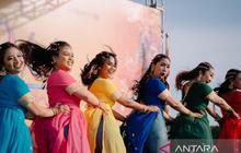 Festival Holi di Bali: Pererat Hubungan Budaya Indonesia dan India yang Penuh Warna