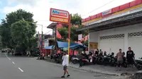 Antisipasi Bentrok Aremania dan Bonek, Pedagang di Sekitar Stadion Soepriadi Diimbau Tak Beroperasi