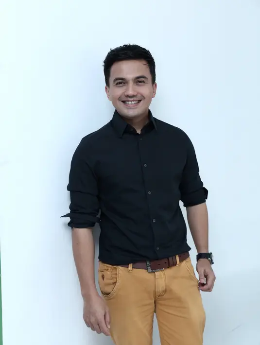 Sahrul Gunawan juga belum mendengar secara langsung kabar kisruh tersebut dari Tommy. Sebagai sahabat, ia juga menaruh simpati. (Galih W. Satria/Bintang.com)