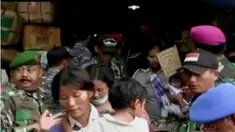 Eks Gafatar dipulangakan dari Pontianak menggunakan KRI Teluk Penyu 513, hingga hobi unik pemuda di Madiun yang mengoleksi King Kobra.