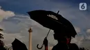 Dimulai pada awal Januari 2007, Aksi Kamisan merupakan bentuk protes dengan berdiam diri para keluarga korban kasus dugaan pelanggaran HAM yang hingga kini belum terselesaikan. (Liputan6.com/Angga Yuniar)
