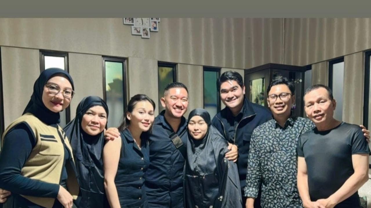 Brata Sahabat Dekat Ayu Ting Ting Juga Hadir