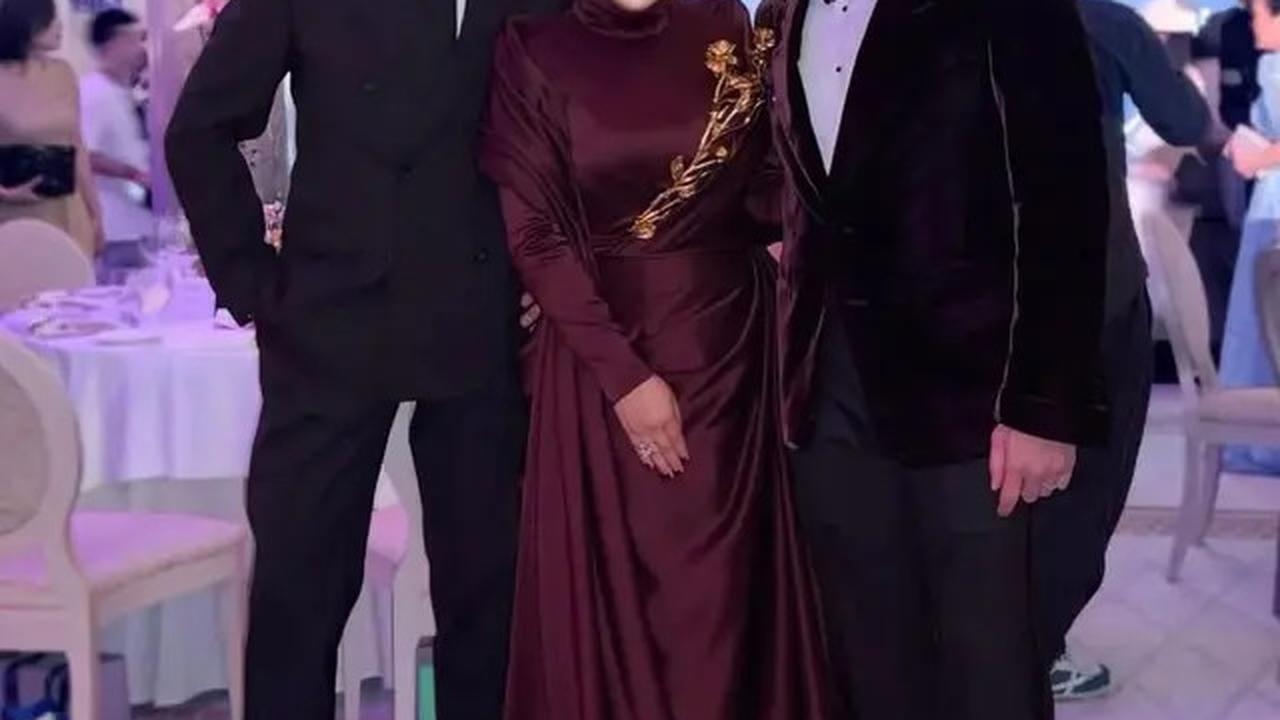 8 Potret Reino Barack Temani Syahrini di Festival Film Cannes 2025, Tampil Menawan