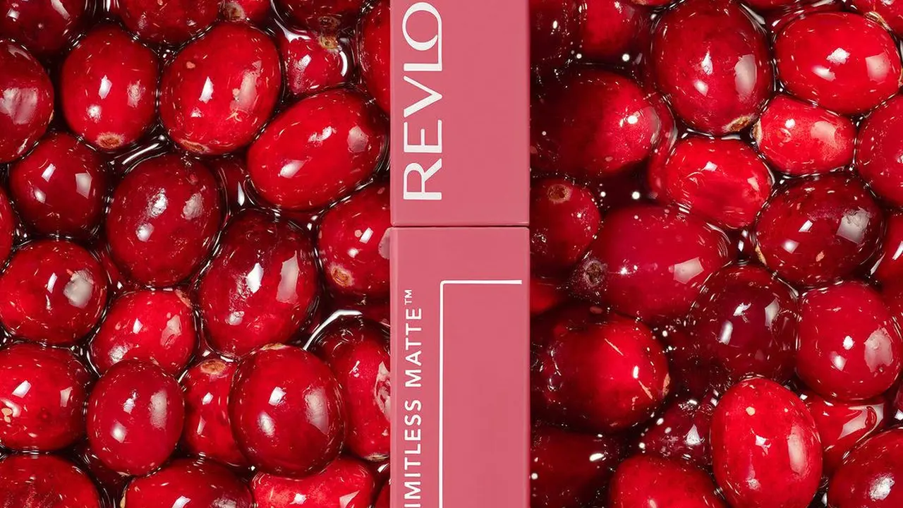 Lipstik Matte Terbaru dari Revlon yang Diklaim Tahan Lama 24 Jam Tidak Bikin Kering
