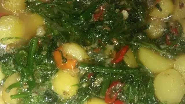Sayur Kentang Daun Pakis