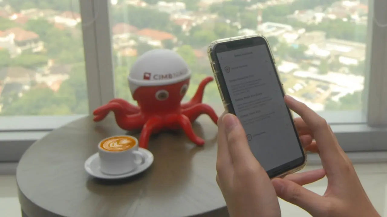 CIMB Niaga mendukung nasabah untuk tetap produktif  melakukan beragam aktivitas perbankan di tengah PPKM Darurat melalui OCTO Mobile.