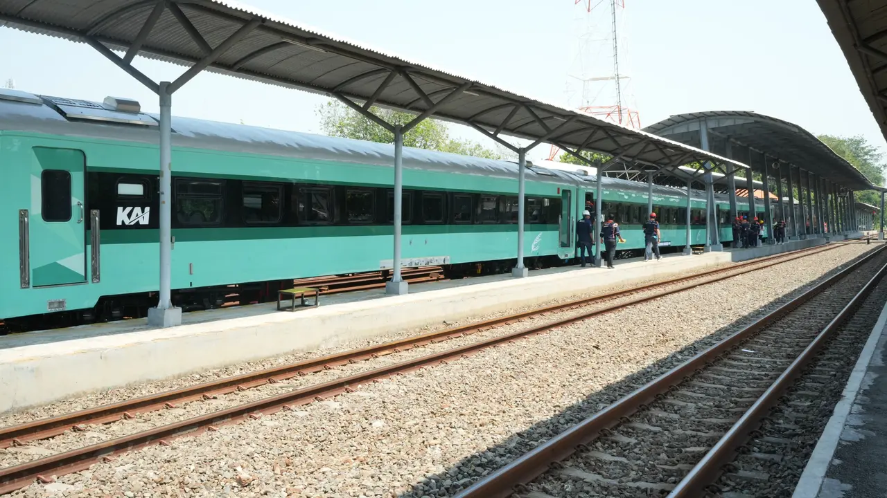 KAI Commuter mulai mengoperasikan kereta petani dan pedagang pada 1 Desember 2025. (Dok KAI)