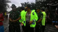 Pangdam Jaya dan Wakapolda Cek Banjir Kelapa Gading