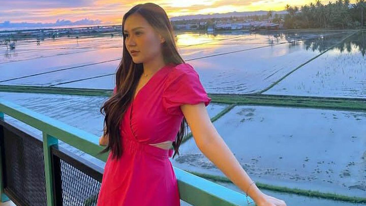 8 Foto Sarah Gibson Selebgram Cantik Yang Baru Saja Umumkan Keguguran Untuk Kedua Kalinya