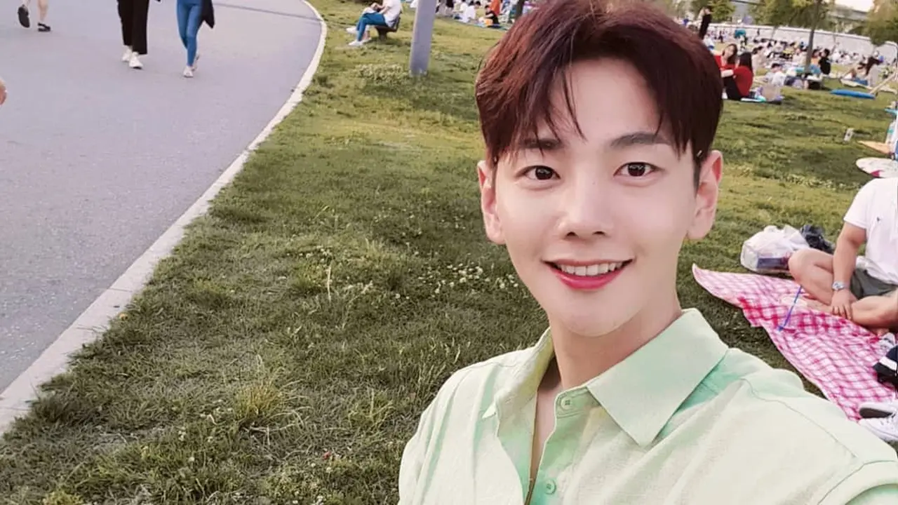 Kabar Duka Aktor Park Ji Hoon Meninggal Dunia Entertainment 4728