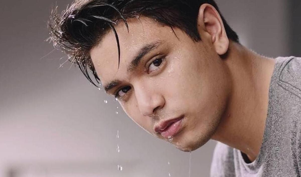 Pernah Berkecimpung di Dunia Entertainment