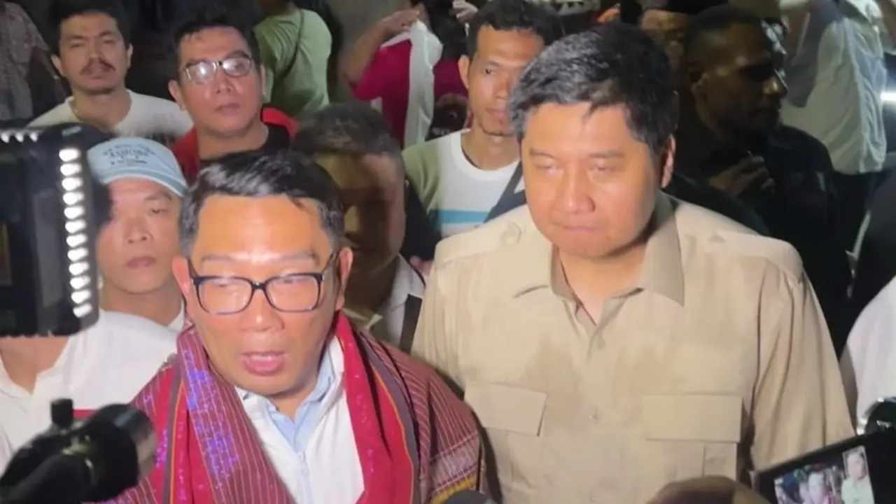 Calon Gubernur (Cagub) Jakarta nomor urut 1, Ridwan Kamil Bersama Politikus Gerindra, Maruarar Sirait (Istimewa)