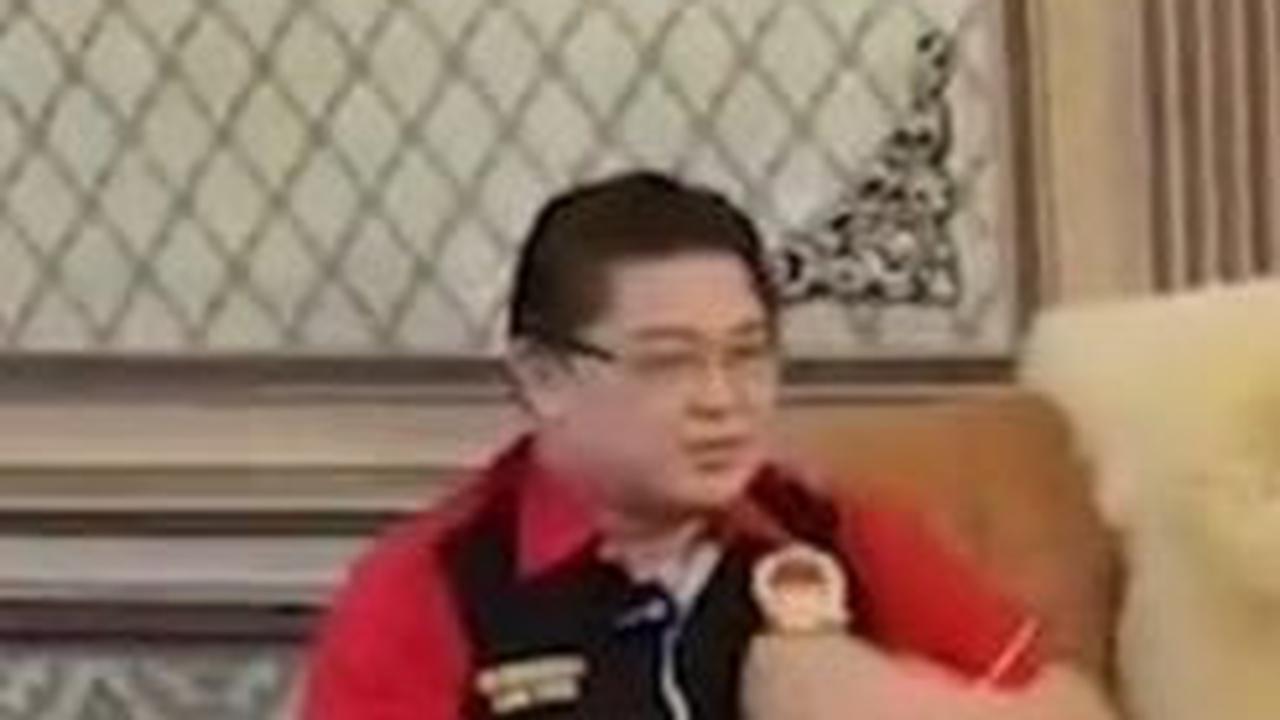 VIDEO: Profil Alvin Lim, Pengacara Kondang Tuding Sambo Tak Ditahan, Menteri Yassona Sebut Orang Gila