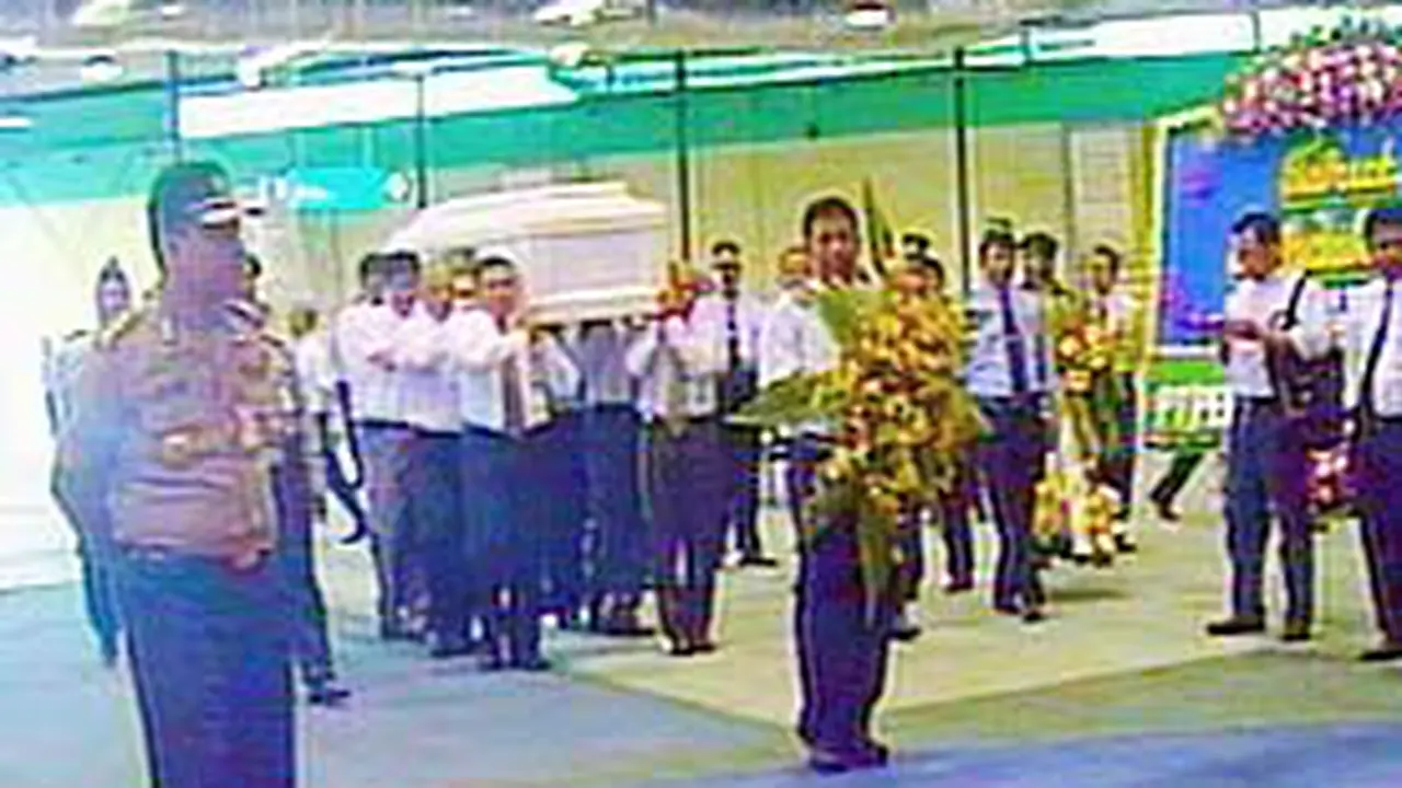 080307bgaruda-korbantiba.jpg