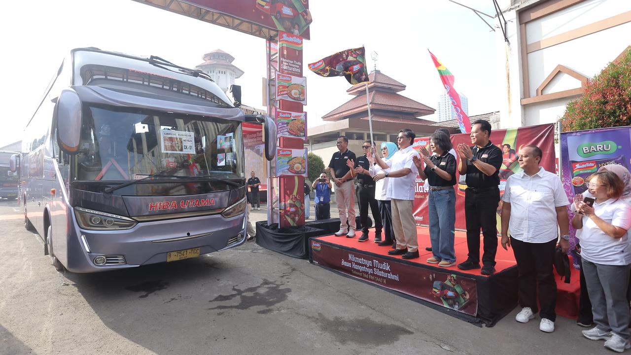 Indofood CBP Berangkatkan 11.300 Pemudik Mitra Warmindo beserta keluarga