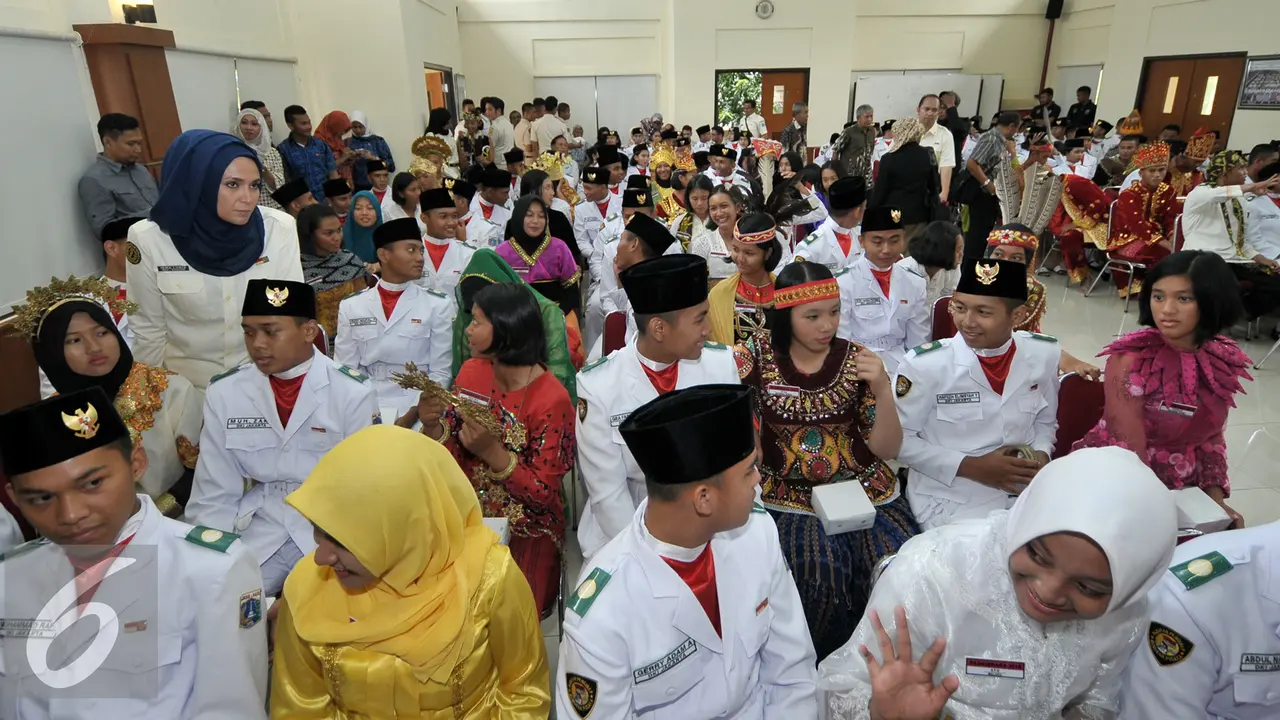 20160824-Diklat-Paskibraka-2016-Jakarta-Imam-Nahrawi-YR
