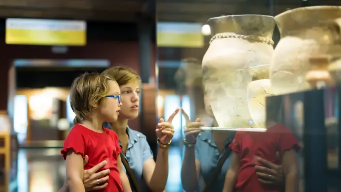Liburan Sekolah Lebih Bermakna dengan Mengajak Anak ke Pameran Anatomi di ArtScience Museum