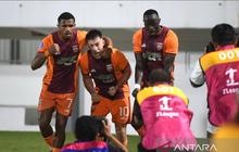 Drama Menit Akhir: Gol Peralta di Injury Time Antar Borneo FC Kalahkan Persis Solo 1-0, Kokoh di Puncak Klasemen!