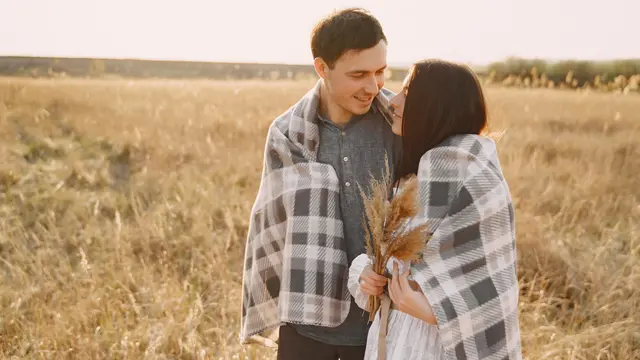 couple desember selalu dihargai