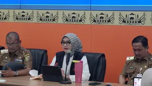 Anak Krakatau Erupsi Lagi, Sekolah di Lampung Kembali Belajar Daring