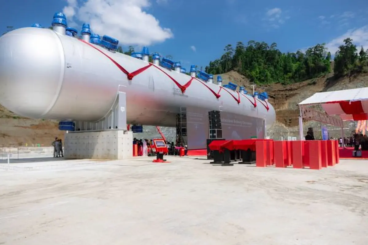 PT Vale Indonesia mendatangkan autoclave yakni peralatan pengolahan nikel berkarbon rendah.