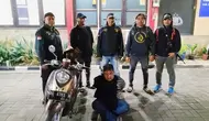 Wanita Kehilangan Motor Gara-gara Terlalu Percaya pada Pacar Baru